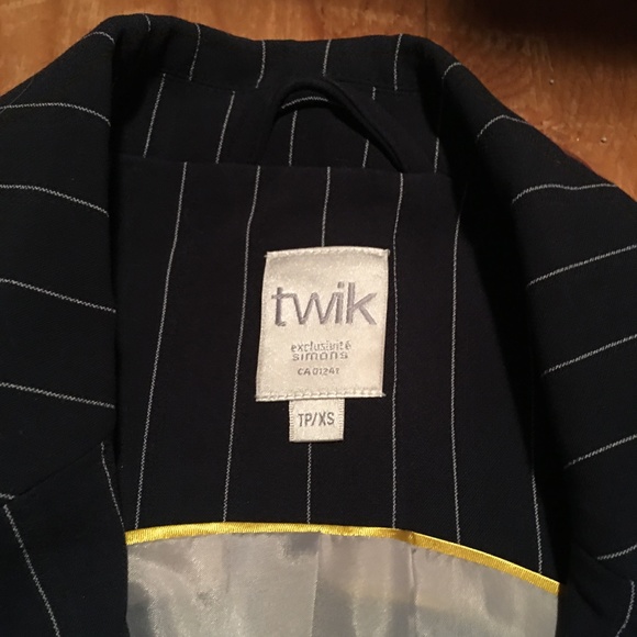 Sleeveless balzer/jacket from Simons - Picture 3 of 3